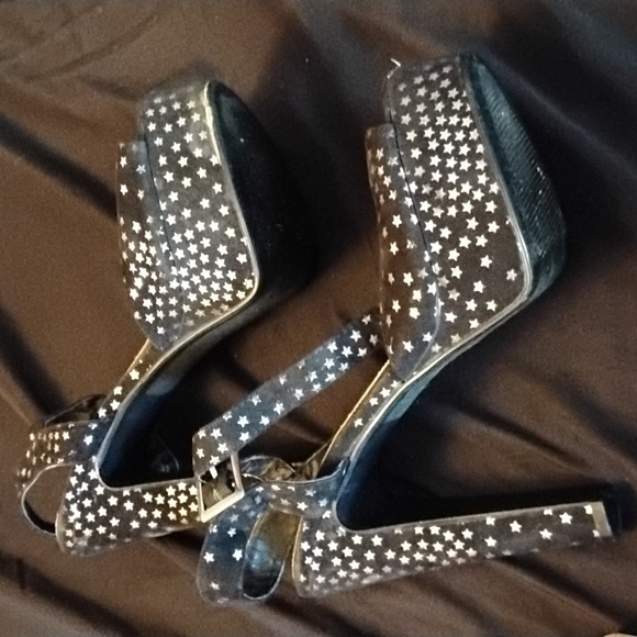 Starry Black Platform Heels - Picture 5 of 7